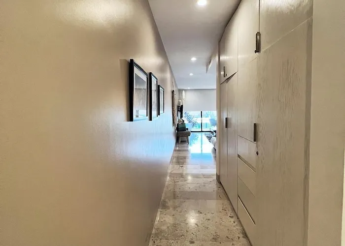 Apartment Quiet & Luxurious With The Location *